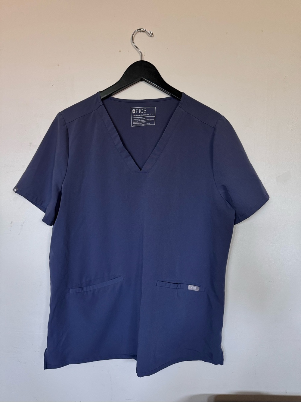 FIGS Casma Three-Pocket Scrub Top — Women’s XL — Space Navy — FW1100 — PO#2699